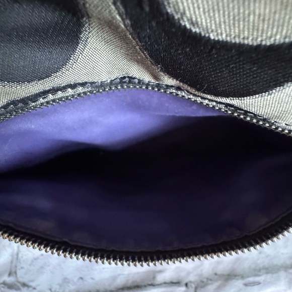 Authentic Coach Black and Brown Signature Shoulder Bag - Picture 7 of 14